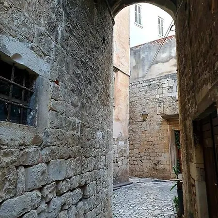 Agava Lux Apartment Trogir