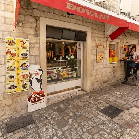 Apartment Agava Lux Trogir