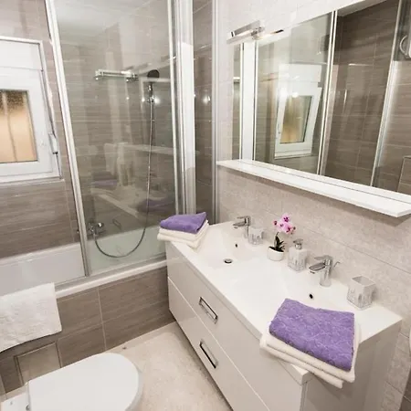 Apartment Agava Lux Trogir