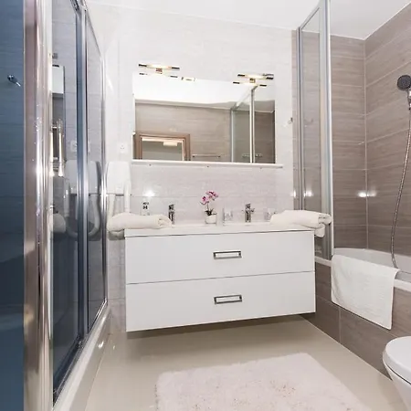 Agava Lux Apartment