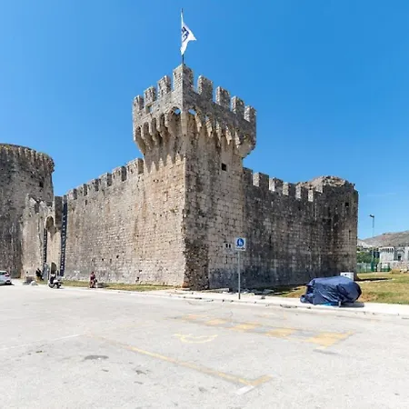 Agava Lux * Trogir