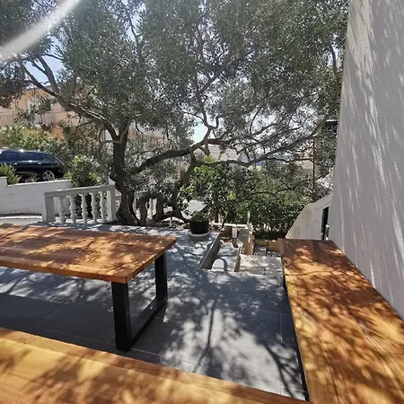Apartman Agava Lux
