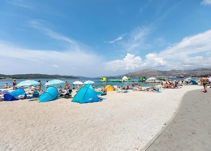 Διαμέρισμα Agava Lux Τρογκίρ