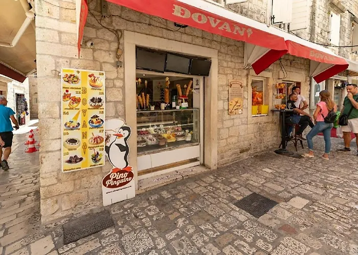 Διαμέρισμα Agava Lux Τρογκίρ